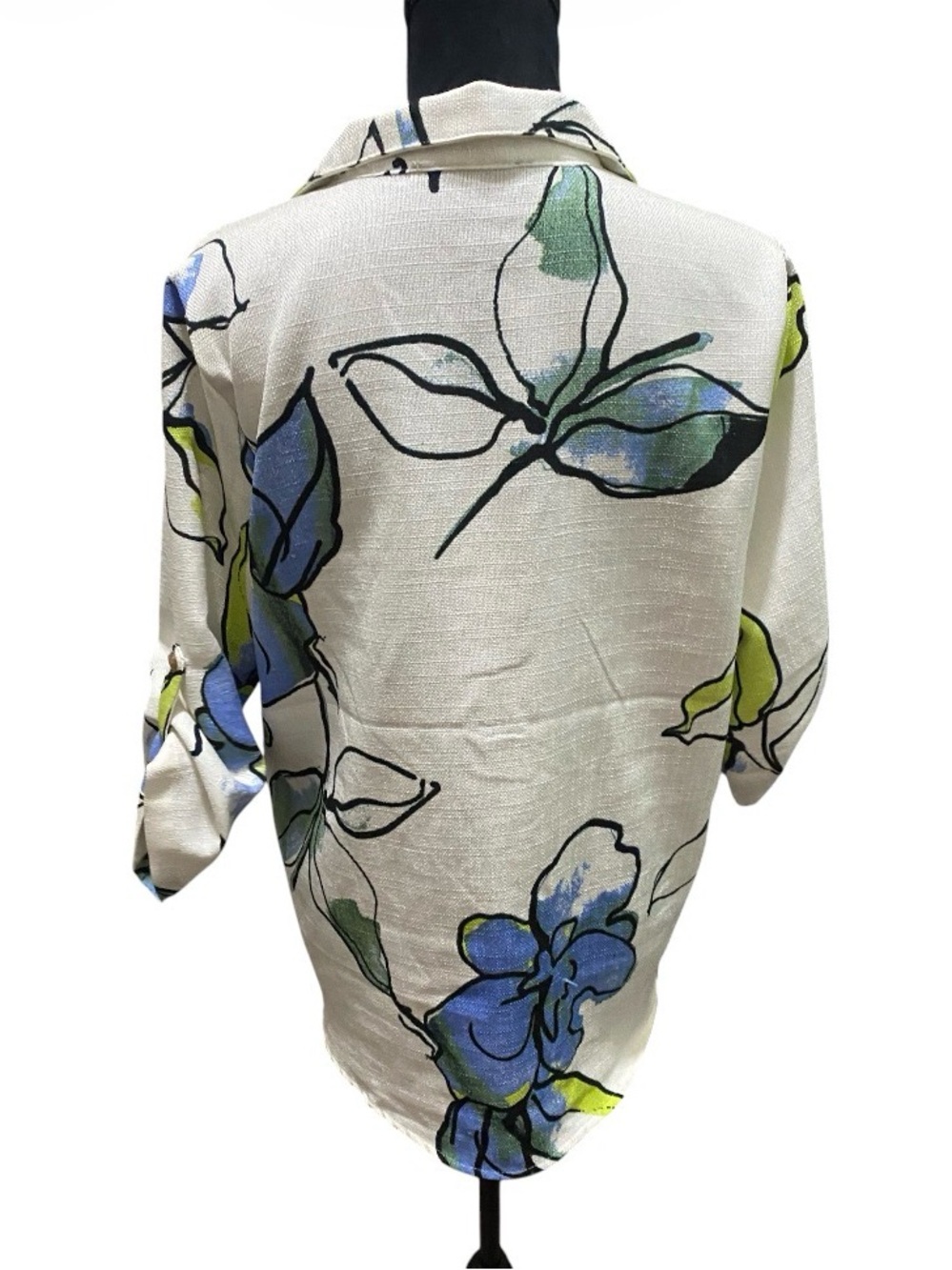 Alex & Parker Floral Blouse - Picture 3 of 5